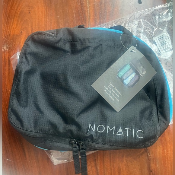 Nomatic Other - 🆕2ct Nomatic Compression Cubes Black Travel Bag NWT TWO Bags